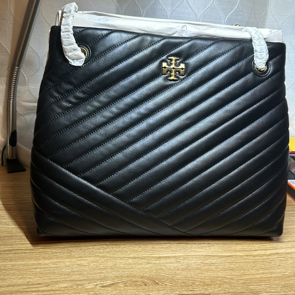 New Tory Burch Black Tote with Golden Chain Kira Chevron  New $598 - Picture 3 of 9